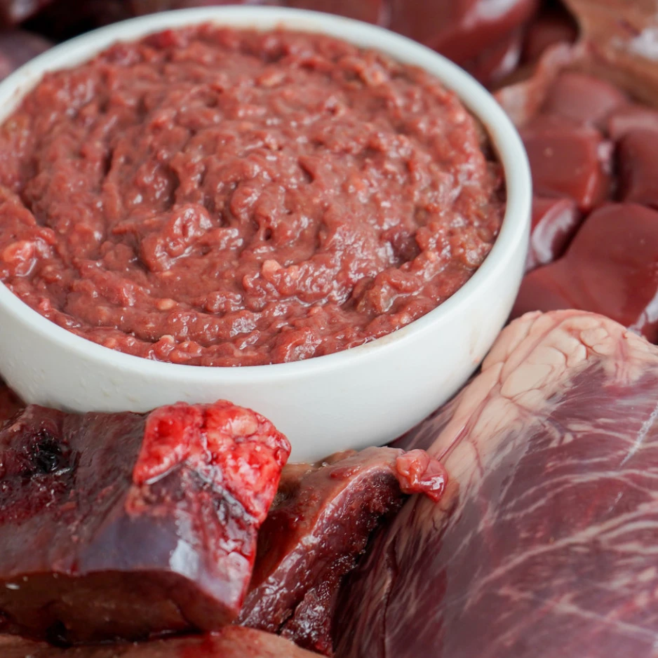 Oma's Pride Ground Beef Organ Raw Frozen Dog And Cat Food 5 Oma's Pride Ground Beef Organ Raw Frozen Dog And Cat Food - Image 3