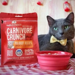 Stella & Chewy's Carnivore Crunch Grass-Fed Beef Recipe Freeze-Dried Dog Treats 3.25 Oz -Mutts And Co-us 4Stella Chewy sCarnivoreCrunchGrass FedBeefRecipeFreeze DriedDogTreats3.25oz