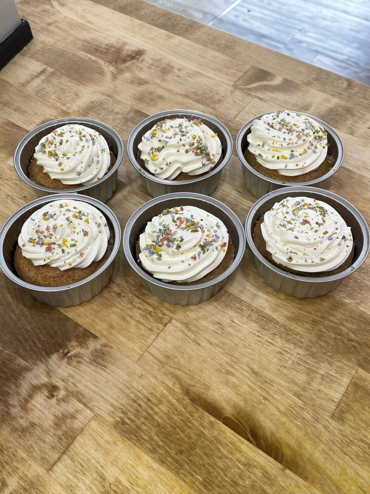 The Pawty Shop Happy Birthday Pupcake Dog Treat 8 The Pawty Shop Happy Birthday Pupcake Dog Treat - Image 6