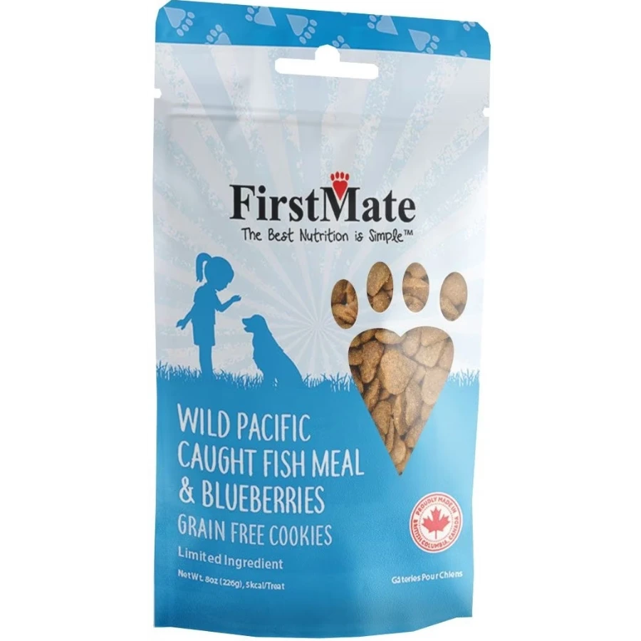FirstMate Wild Pacific Caught Fish & Blueberry Dog Treats, 8 Oz 3 FirstMate Wild Pacific Caught Fish & Blueberry Dog Treats, 8 Oz