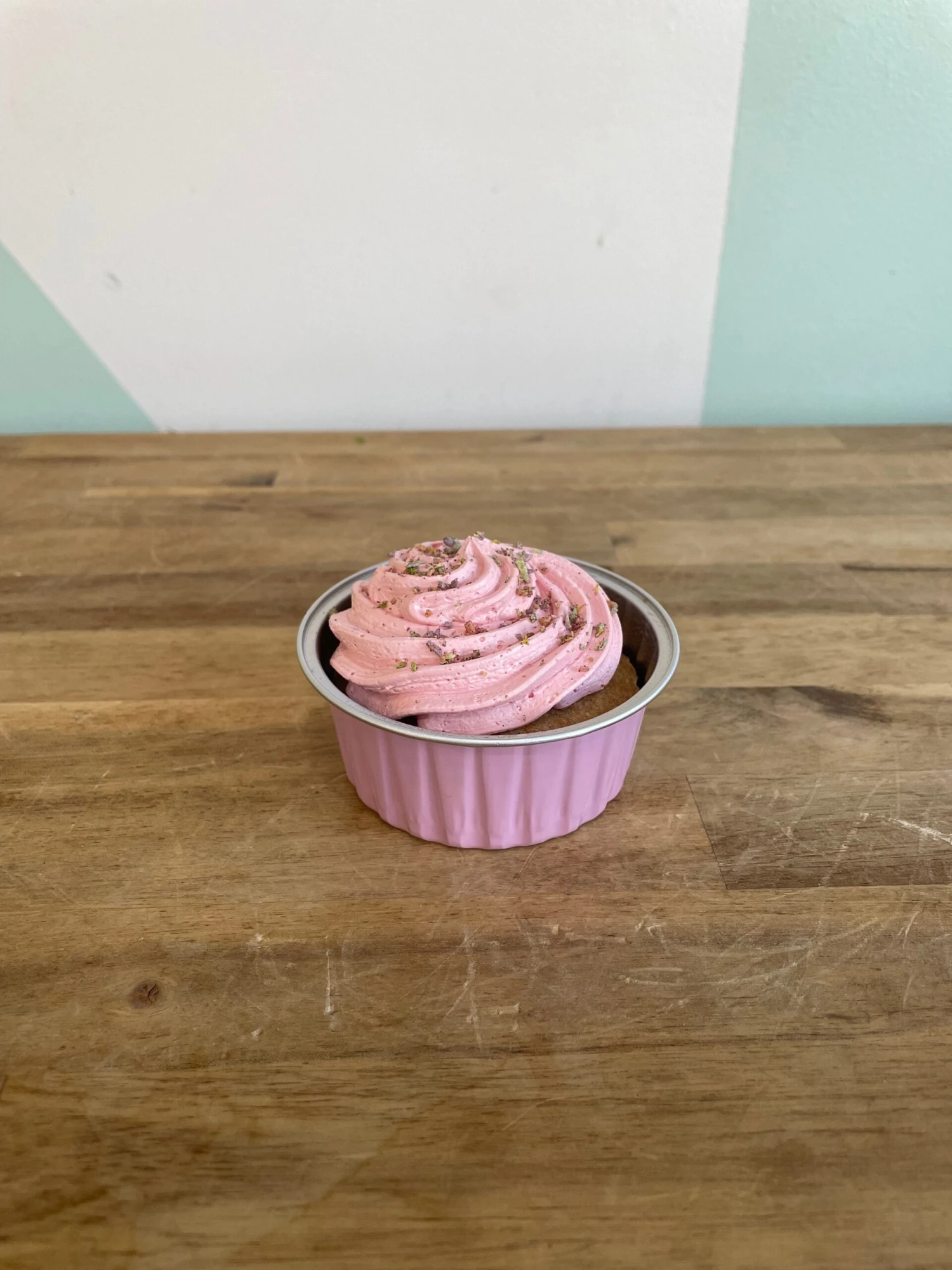 The Pawty Shop Happy Birthday Pupcake Dog Treat 5 The Pawty Shop Happy Birthday Pupcake Dog Treat - Image 3